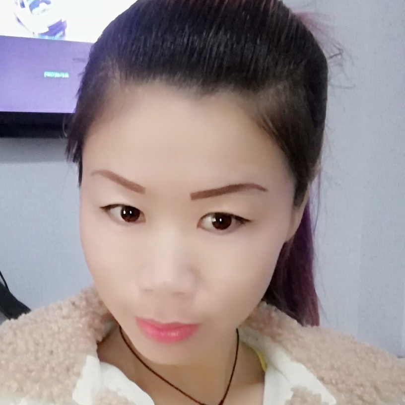 A如歌的照片