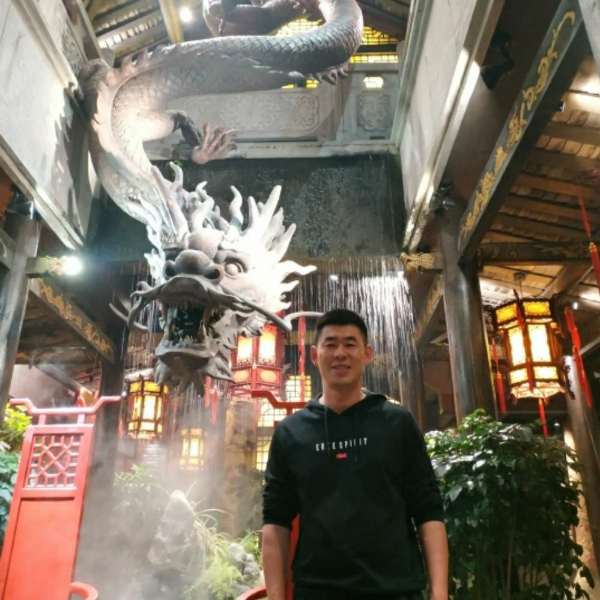 纪大烟袋的照片