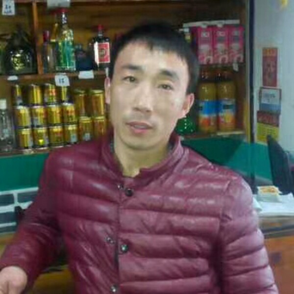 缱绻无私的照片
