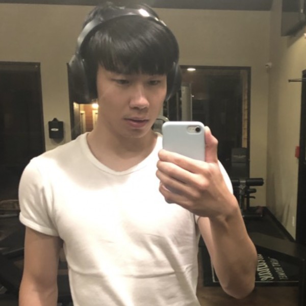 风萧浅吻合适的照片