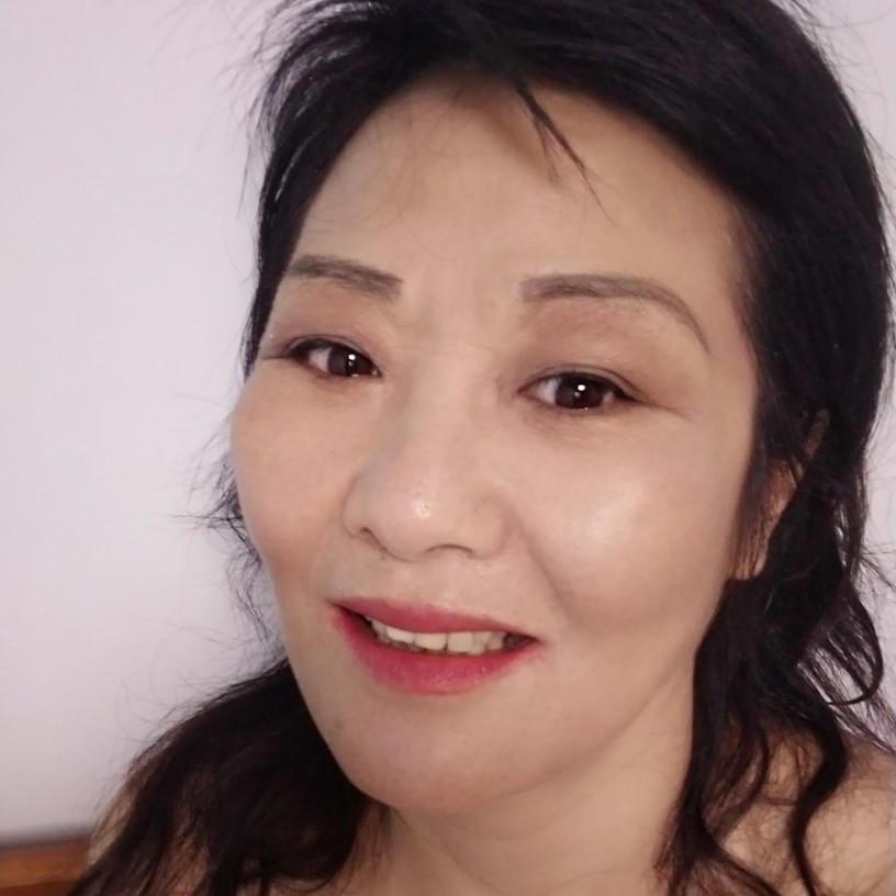 体贴爱春媱的照片