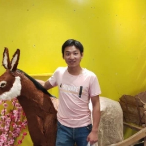 眼睛回眸高兴的照片
