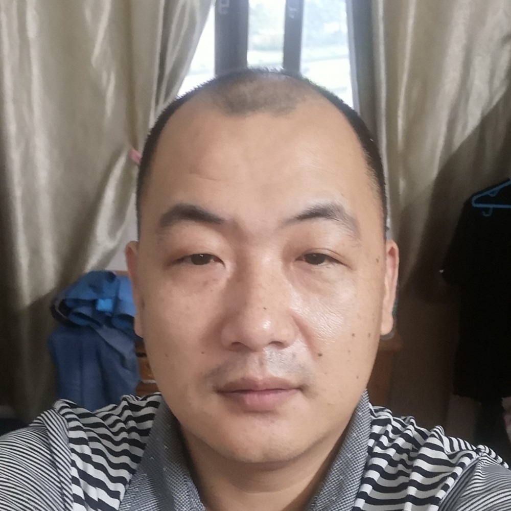 未婚勿扰高攀不起的照片