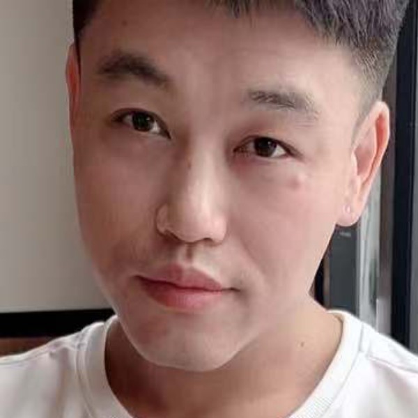 不是寂寞才说爱的照片