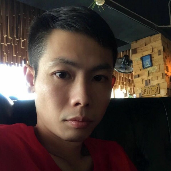 伤城。的照片