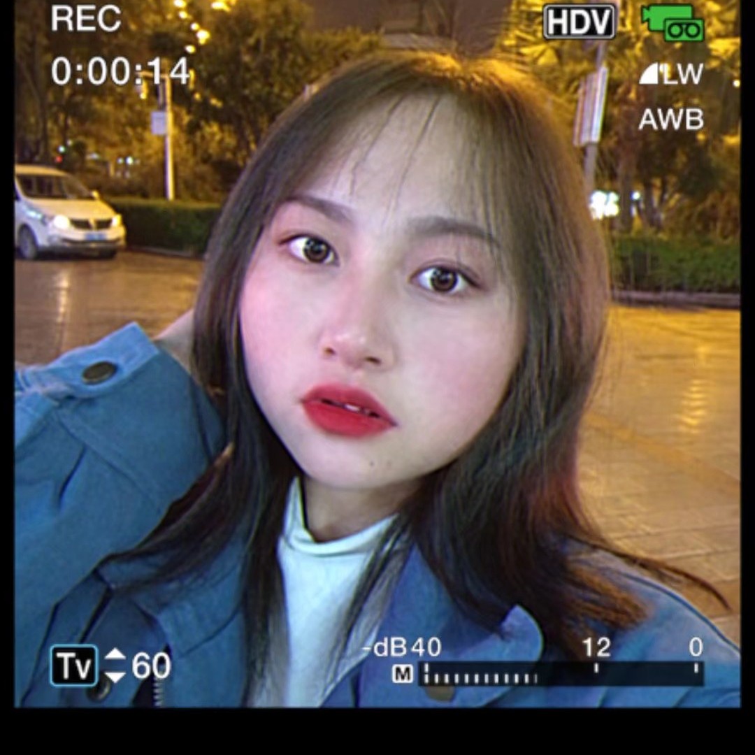 光亮向身影的照片