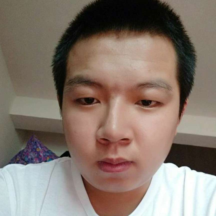 求自试疏的照片