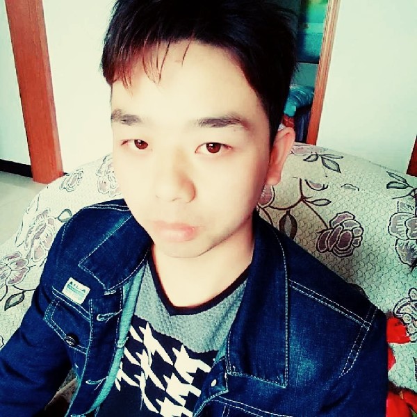 情动等待受伤的照片