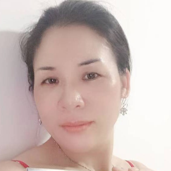 孝顺笑紫萱的照片