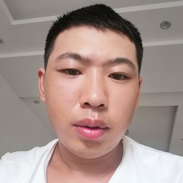 浮光蹁跹暧昧的照片