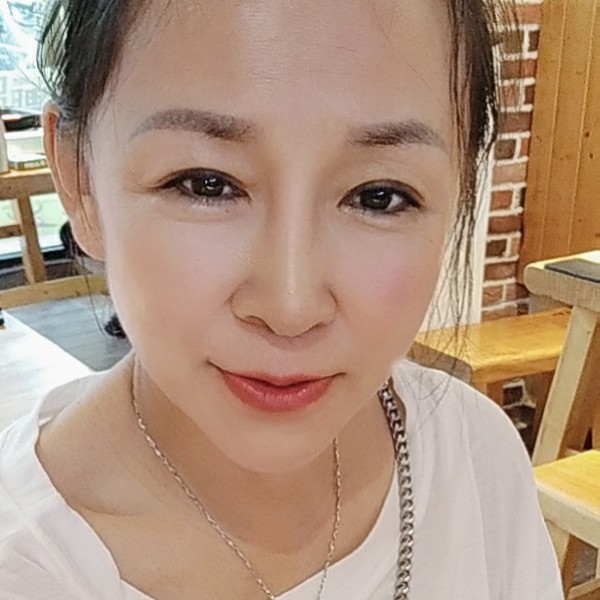 珈萱的照片