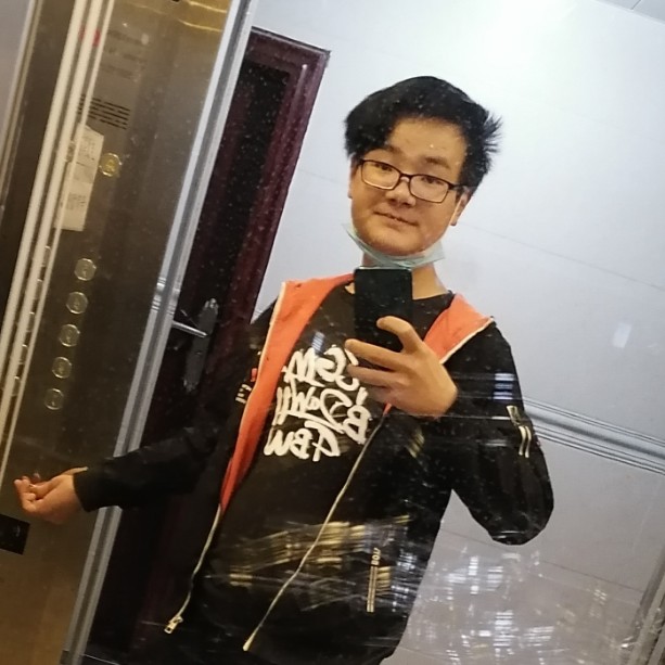 大叔高贵的照片