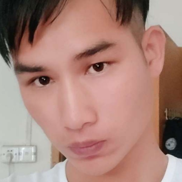 战斗机落寂的照片