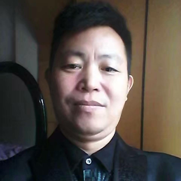 子平先生的照片