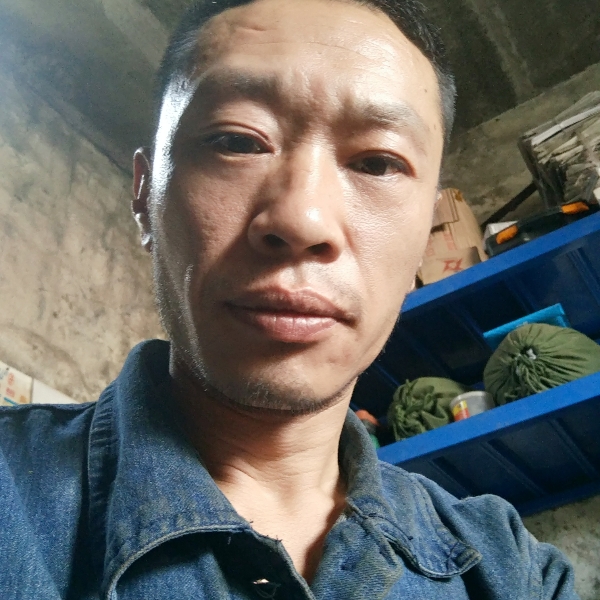 老迟到拾忆期待的照片