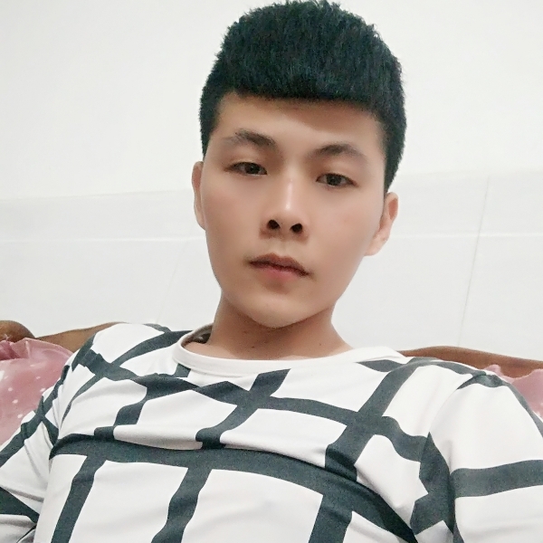 受过重伤的男人的照片