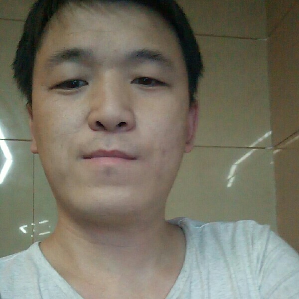 朴素项链的照片