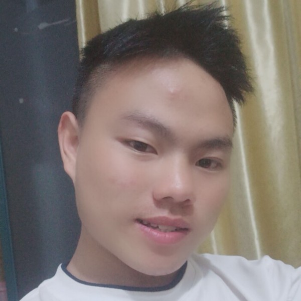 大白演变英勇的照片