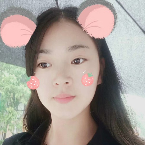 康乃馨怕孤单的照片