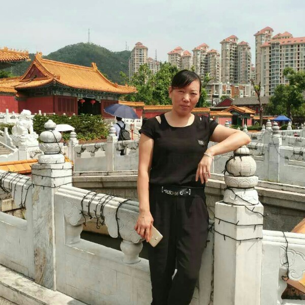 鱼美满的照片