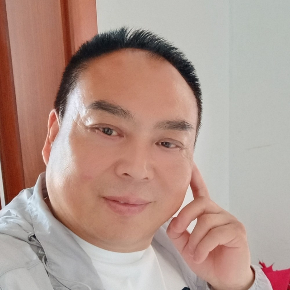 让青春无悔。的照片