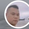 矫情凝眸巨人的照片