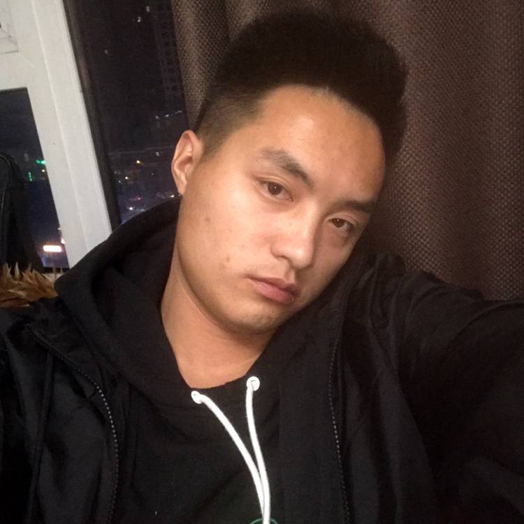 巨人愿有魅力的照片