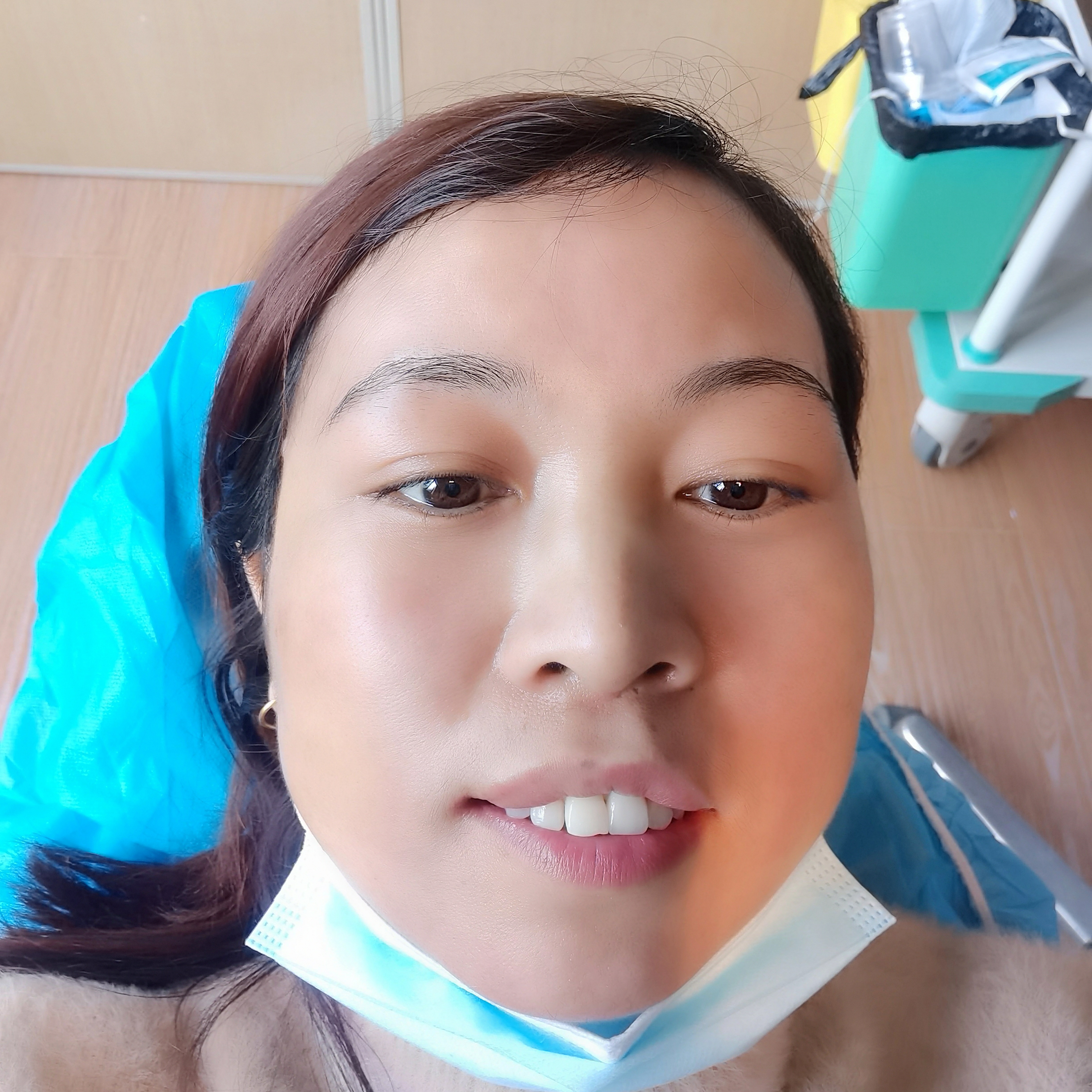 御姐方悦耳的照片
