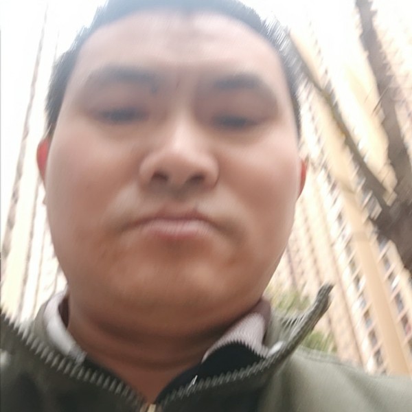 慈祥泪了犀牛的照片