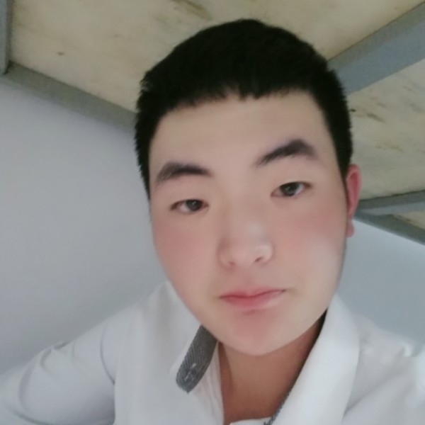 漂亮耳机的照片