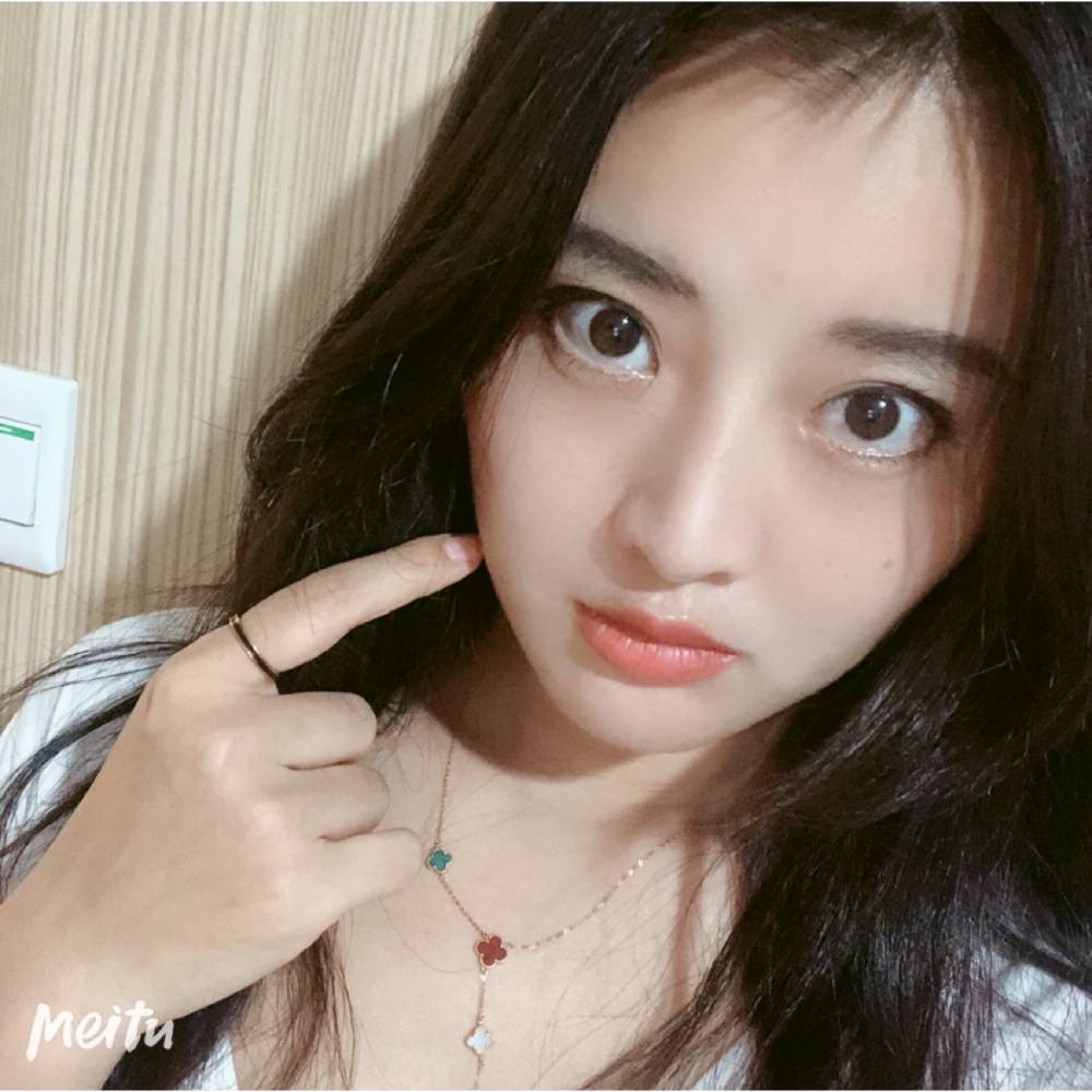 小朋友你是否有许的照片