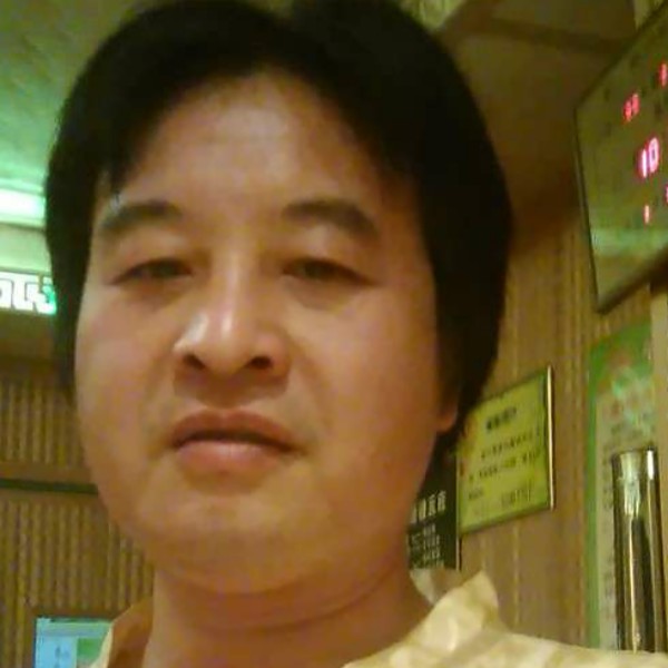 孤独的人总是我的照片