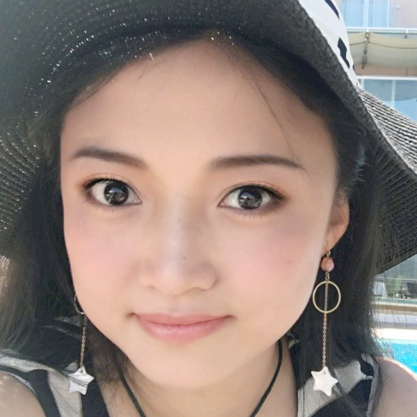 雨季里的梧桐的照片