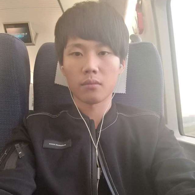 靓丽回眸情动的照片