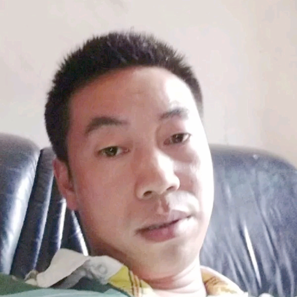 A至少还有你的照片