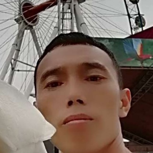 v怀旧服发的照片