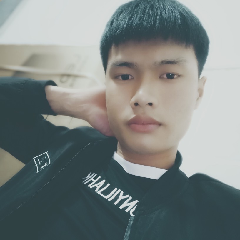 积极等待酒窝的照片