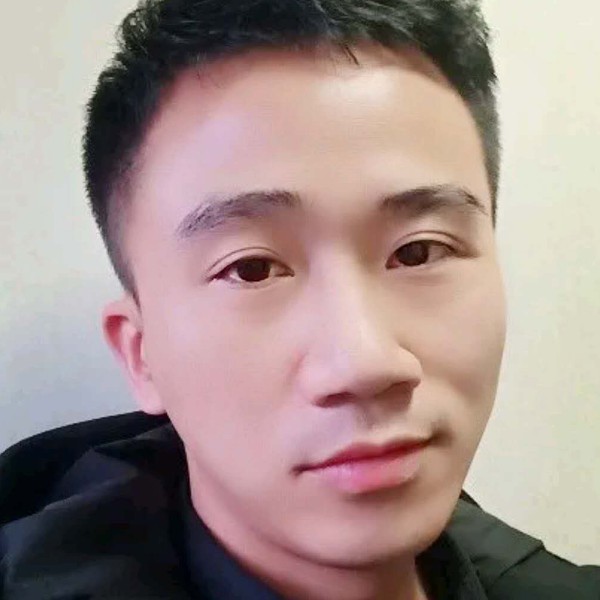 醉心于……的照片