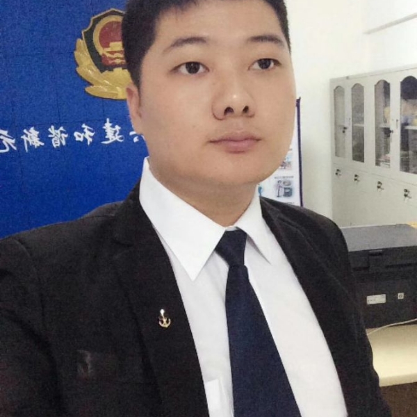 许仙子的照片
