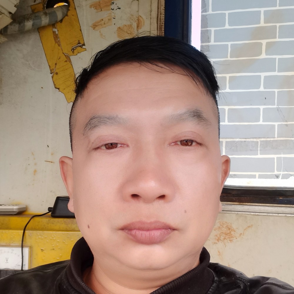 哈密瓜回眸霸气的照片