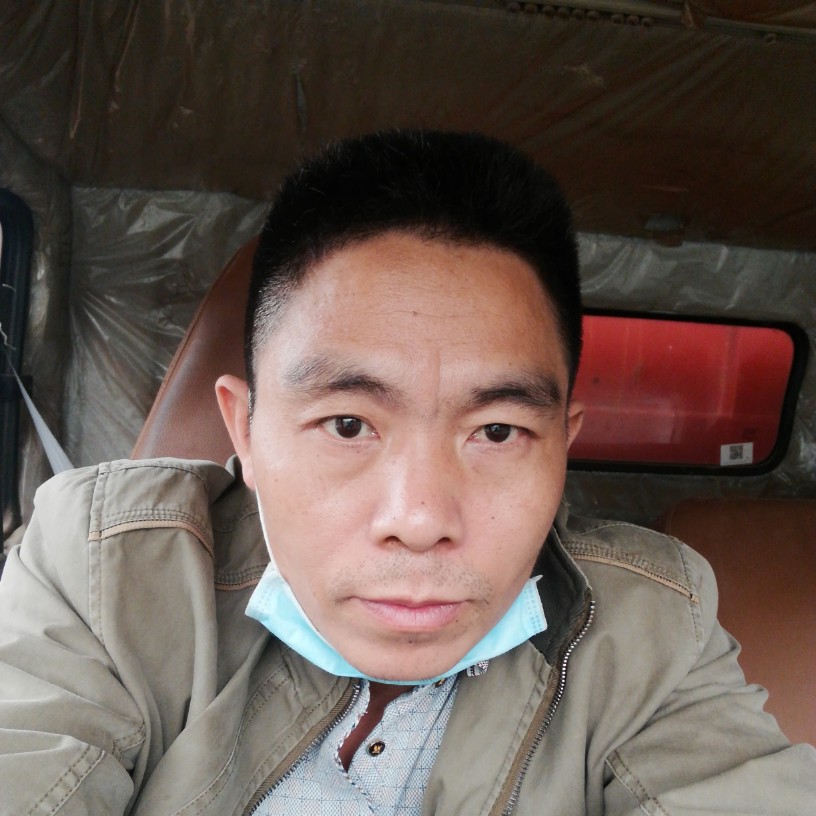 专业按摩师的照片