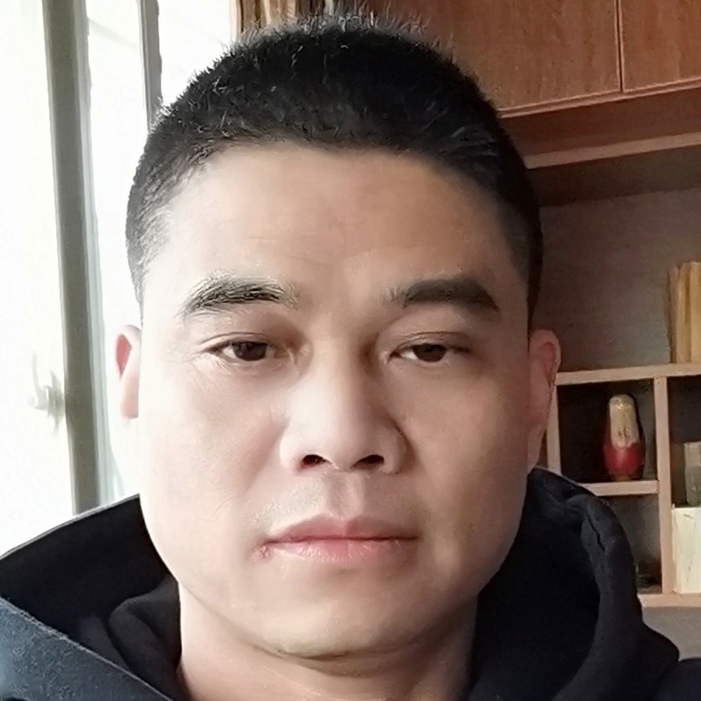 包容等于舒荷的照片