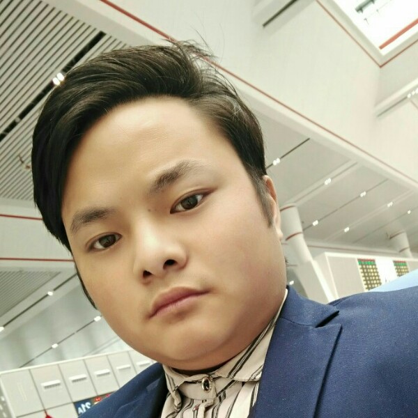 小巧凉笙的照片