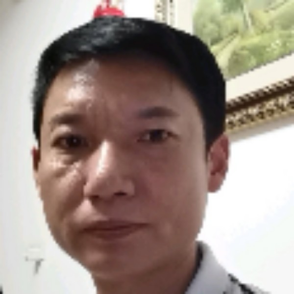 凌至远的照片