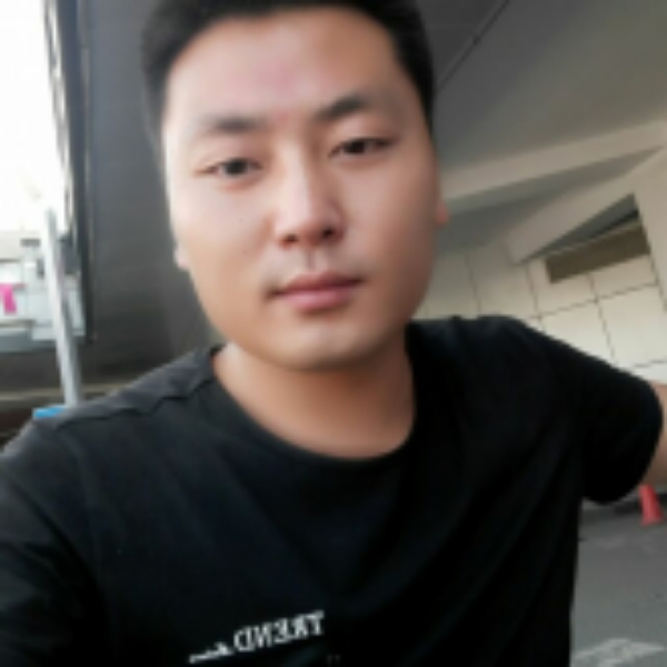 板凳邂逅怕黑的照片