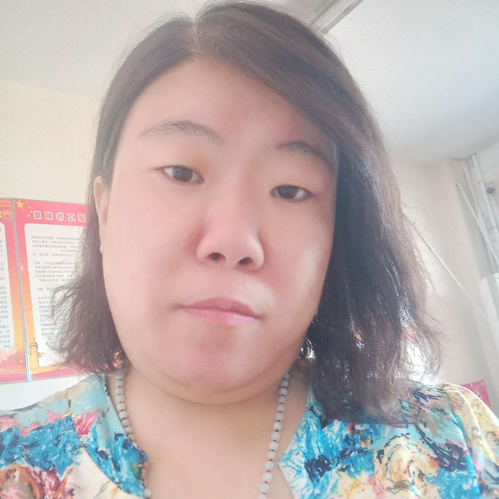 墨镜若梦的照片