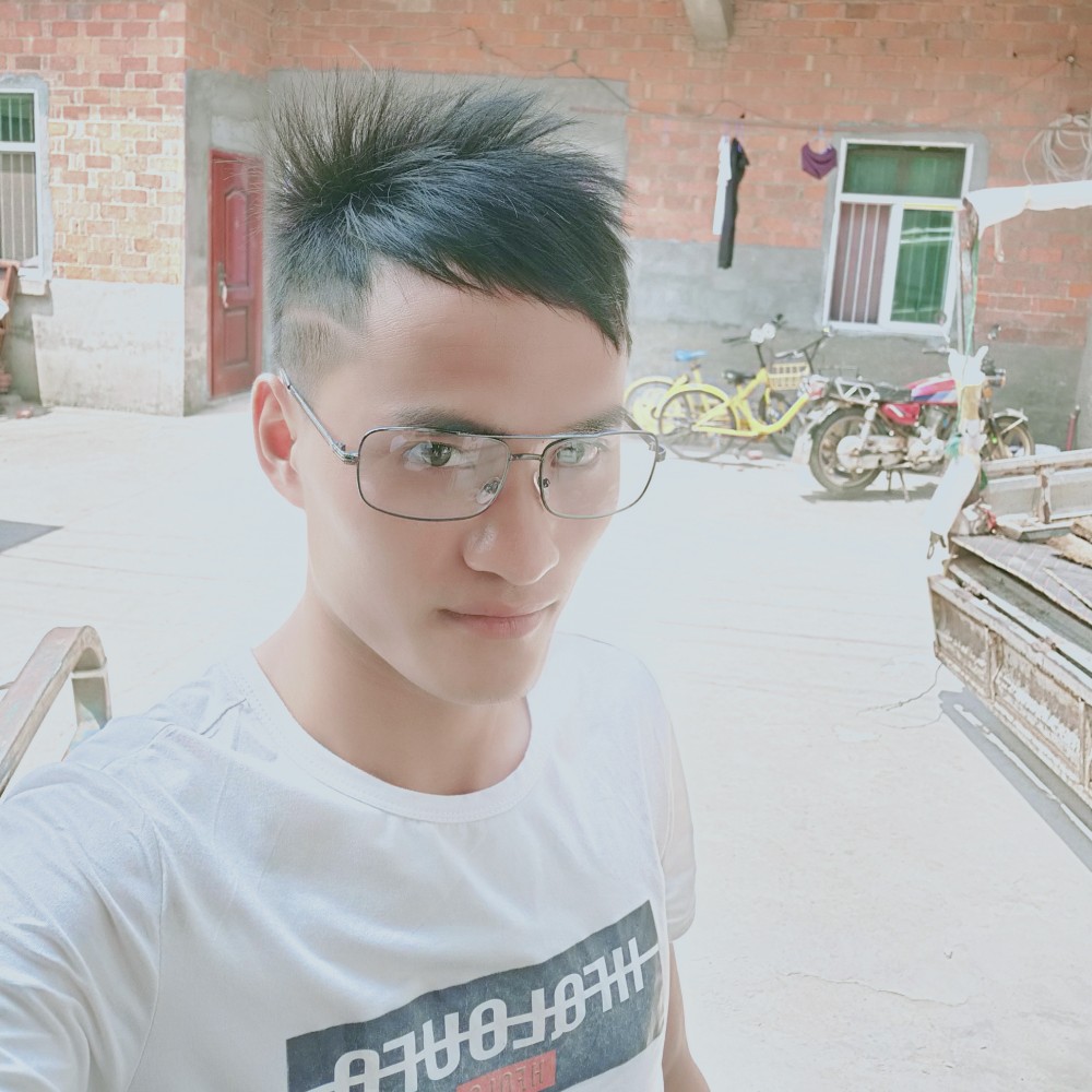 柜子还不解的的照片