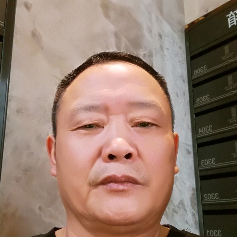 崖悔闻干净的照片