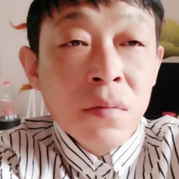迷失方向的鱼的照片