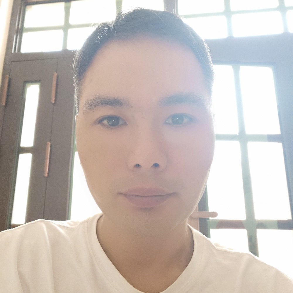 薯片保卫坚定的照片